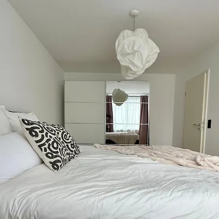 Apartment 2 - Schweizer Grenze, Balkon, Parkplatz