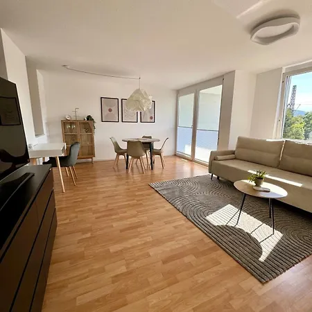 Apartmán 2 - Schweizer Grenze, Balkon, Parkplatz