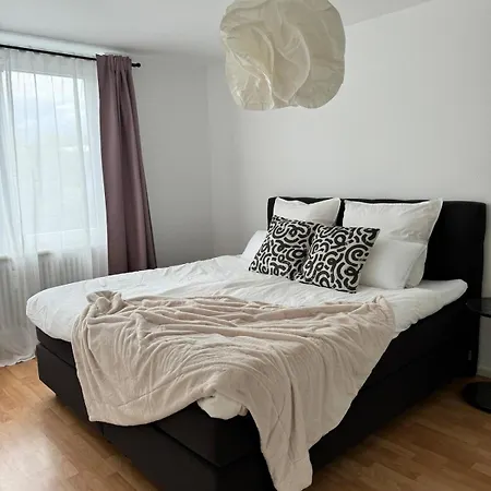 Apartment 2 - Schweizer Grenze, Balkon, Parkplatz Weil am Rhein