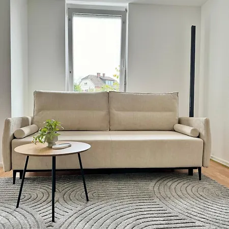 Apartment 2 - Schweizer Grenze, Balkon, Parkplatz